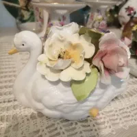 مجسمه اروپایی چینی دکوری انتیک