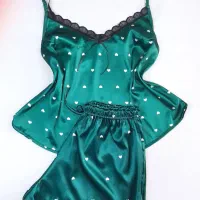 تعدادی لباس خواب شیک و نو