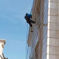 خدمات پیچ رولپلاک شتشوی نما نماشویی راپلکاران