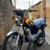 موتور هندا مزایده  ۱۲۵ مدل ۸۸ تازه تعمیر اساسی