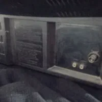 تلویزیون قدیمی|تلویزیون و پروژکتور|گلبهار, شهر جدید گلبهار|دیوار