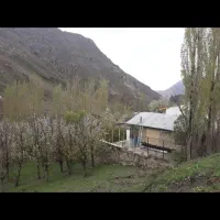 زمین باغچه نقلی فشم میگون آبنیک سند ششدانگ