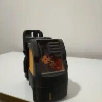 ترازلیزری ۱۸۰ دیوالت نورسبز