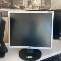 مانیتور 17 و 15 رو تعداد بالا کف قیمت ایران|قطعات و لوازم جانبی رایانه|آمل, |دیوار