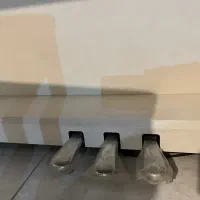 پیانو یاماها YDP 143 در حد اکبند|پیانو، کیبورد، آکاردئون|رشت, گلسار|دیوار