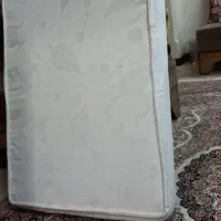 تخت کودک کنار تخت مادر تمام چوبی و بسیار مستحکم|تخت و صندلی بچه|تهران, آشتیانی|دیوار