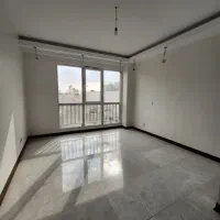 ظفر پیوندی ۱۱۵ متر ۳ خواب رو به آفتاب