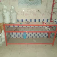 ویترین و قفسه