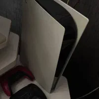 ps5 در حد نو به همراه دو دسته و فول بازی