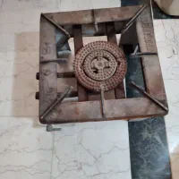 اجاق بزرگ مجلسی،دو عدد دیگ بزرگه،هفت عدد رگلاتور