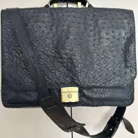 کیف کلاسیک اداری و کیف رودوشی با چرم شترمرغ|کیف، کفش، کمربند|اصفهان, بهارستان|دیوار