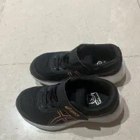 کفش ورزشی پسرانه Asics