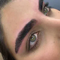 آرایش دائم فیبروز و شیدینگ لب و کاشت مژه