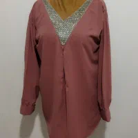 تعدادی شومیز|لباس|نهاوند, |دیوار