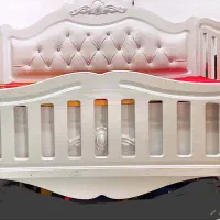 دو عدد تخت و کمد بچه