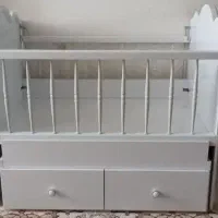 تخت کودک|تخت و صندلی بچه|اصفهان, شهرک ولیعصر|دیوار