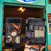 Canon EOS R + باتری گریپ BG-E22 + کیج SmallRig|دوربین عکاسی و فیلم‌برداری|رشت, گلسار|دیوار