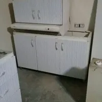 کابینت زمینی ۳دروهودسالم ومقداری کابینت فلزی