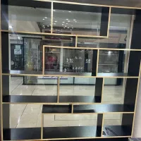 یک عدد ویترین مشکی طرح جدید قیمت مناسب