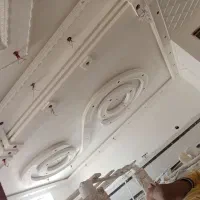 شاگرد گچ کار