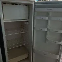 خریدوفروش یخچال های سالم و خراب گاز رفته هستیم