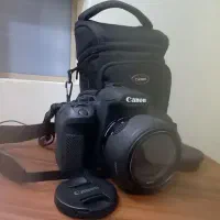 دوربین عکاسی کنون 850D در حد نو کم کارکرد