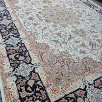 ۲ تخته فرش ۷۰۰ شانه ابریشم