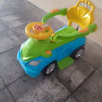 ماشین اسباب بازی دسته دار