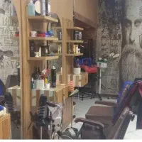 استخدام آرایشگر ماهر و وردست