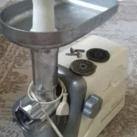 چرخ گوشت ناسیونال ژاپنی