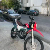 تریل فلات ۲۰۰ مدل ۱۴۰۲ بسیار تمیز|موتورسیکلت|مشهد, سجاد شهر|دیوار