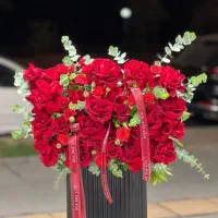 باکس گل عشق به همسر کد ۱۷۳۸ گلاریس