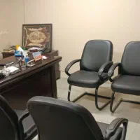 میز و صندلی اداری