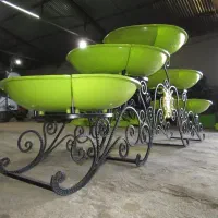 آقایی با روابط عمومی بالا