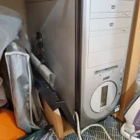 کامپبوتر رو میزی