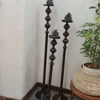 جا شمعی کنار سالنی