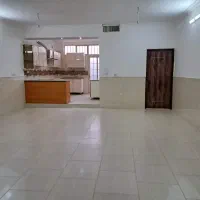 منزل طبقه دوم (بالای همکف)