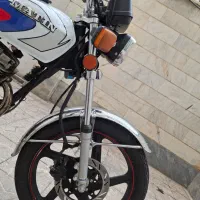 هوندا ۲۰۰ مدل ۱۴۰۰