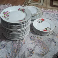 بشقاب  گل قرمزی|ظروف سرو و پذیرایی|اصفهان, الهیه|دیوار