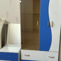 کمد و میز آرایشی