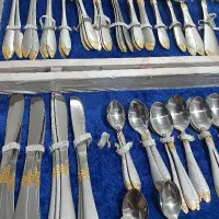یک جفت ۹ متری کرم رنگ و سرویس۱۲نفره قاشق و چنگال|فرش|تهران, دولاب|دیوار