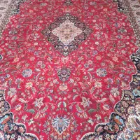 دو عدد فرش ۱۲ متری