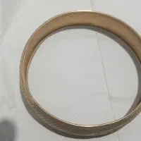 النگو طلا چهار درصد بالای تابلو