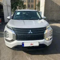 اوتلندر ۲۰۲۳ M line تک دف صفر|خودرو سواری و وانت|تهران, جمهوری|دیوار