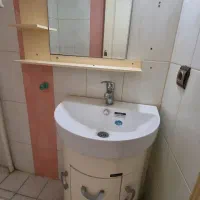 روشویی با اینه کارکرده تمیز و سالم