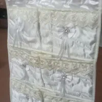 جا جورابی|بندرخت و رختآویز|قم, گلزار|دیوار