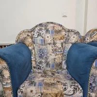مبلمان ۷ نفره و ۶ صندلی