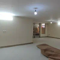 آپارتمان 120 متری / دو خواب / خیابان احمدآباد