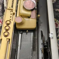 چرخ بافتنی|چرخ خیاطی و ریسندگی|میبد, |دیوار