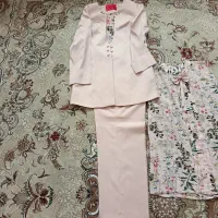 لباس مجلسی|لباس|پردیس, فاز ۳|دیوار